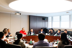 爱游戏（中国）召开董事长工作会议