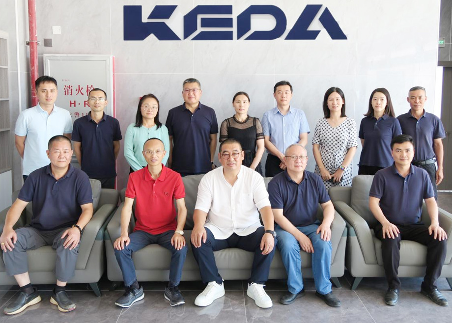 韶关爱游戏（中国）一期项目投产，爱游戏ayx官方网页董事长边程一行莅临现场视察指导