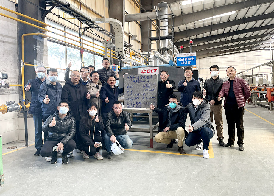 氨氢零碳燃烧技术：爱游戏ayx官方网页引领中国陶瓷行业绿色化革命